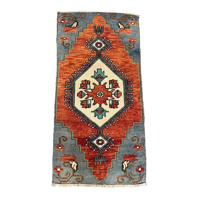 Turkish Yastik Rug 1'7" x 3'1" For Sale