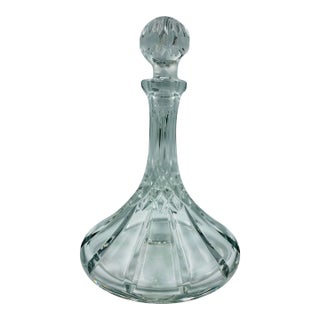 Late 20th Century Wedgewood Diamond & Vertical Cuts Ships Decanter with Stopper For Sale