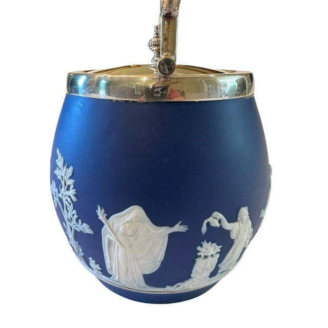 Late 19th Century Wedgwood Jasperware Cobalt and White Ice Bucket With Lid For Sale In New York - Image 6 of 12