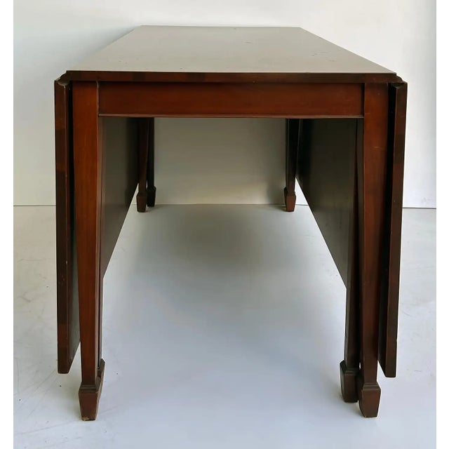 1950s Antique Style Mahogany Drop Leaf Gateleg Table For Sale In Miami - Image 6 of 9