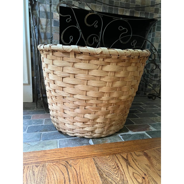Farmhouse Large 19th Century American Oak Splint Basket For Sale - Image 3 of 9