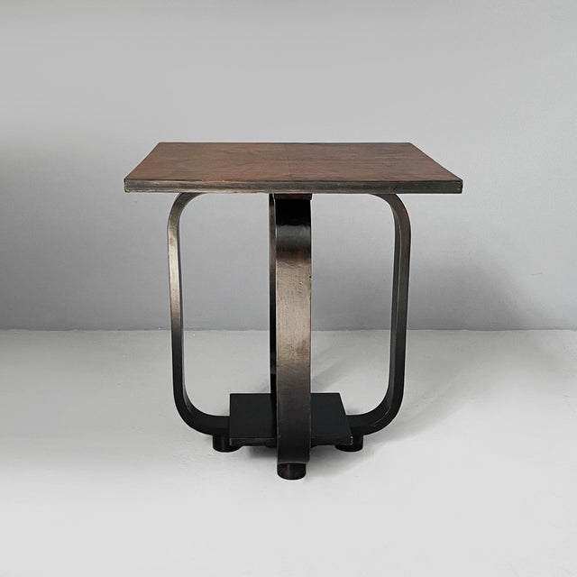 Italian Art Deco coffe table in wood and black wood, 1930s Coffee table wit square wooden top and black-painted wooden...