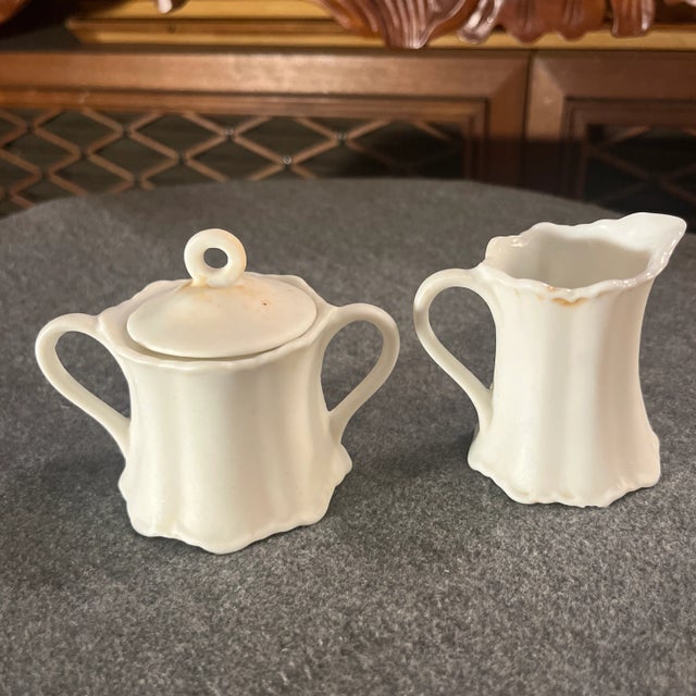 Alabaster Vintage Lefton Petite Sugar & Creamer Cherub Motif- 2 Pieces For Sale - Image 8 of 11