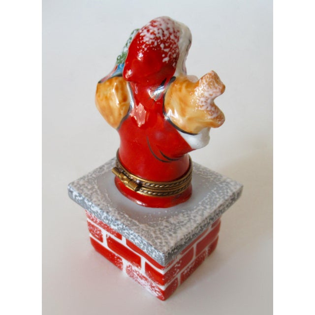 1990s Limoges, France, Hand-Painted Porcelain Santa Claus in Chimney Collector's Lidded Trinket Box For Sale - Image 5 of 12