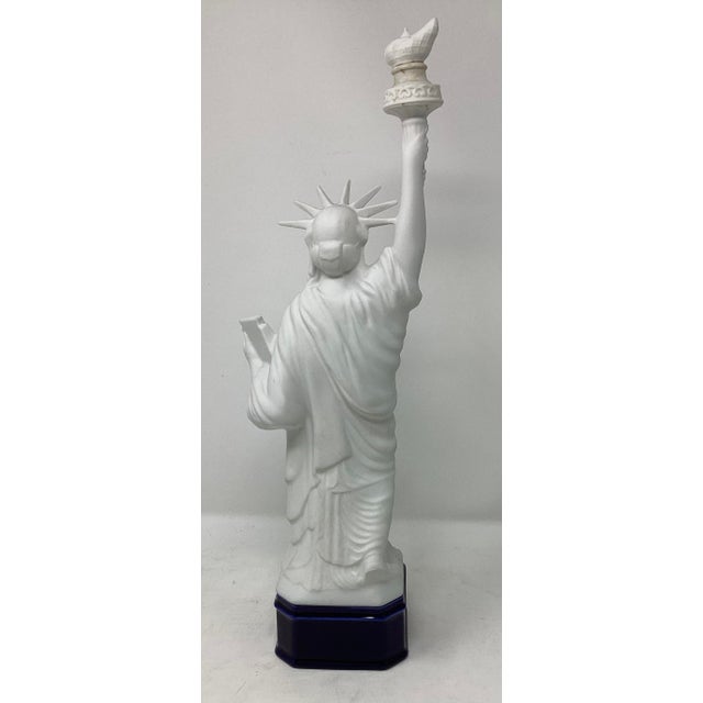 Limoges, France Vintage Limoges Porcelan Statue of Liberty Decanter. Decanter Is Empty and Has Been Glued Shut. For Sale - Image 4 of 6