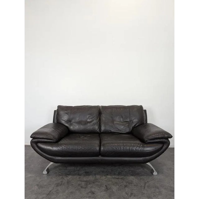 Vintage Black Leather Sofa, in Very Good conditions.