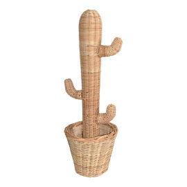 Example of Mario Lopez Torres Sculpture