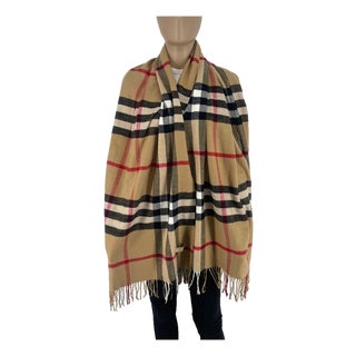 Burberry Beige Plaid 100% Cashmere Scarf For Sale