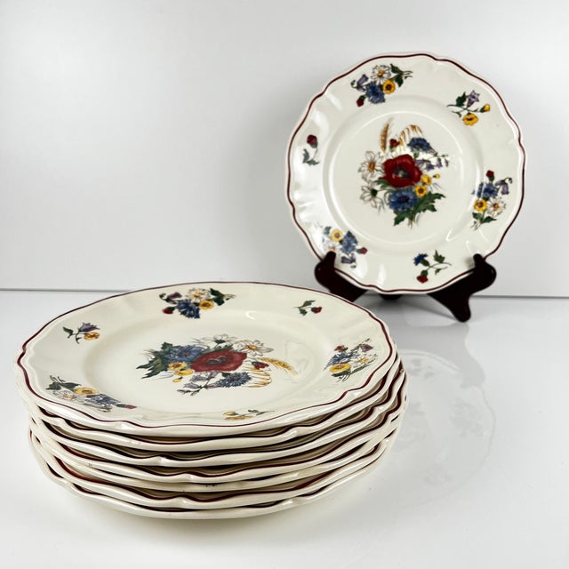 Set of 8 "Agreste" dinner plates, Sarreguemines, 20th century. Dimensions: Diameter: 23 cm Height: 2 cm Good overall...