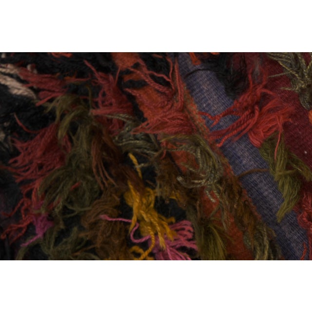 Textile Vintage Turkish Shaggy Filikli Rug 3'1'' X 5'10'' For Sale - Image 7 of 13