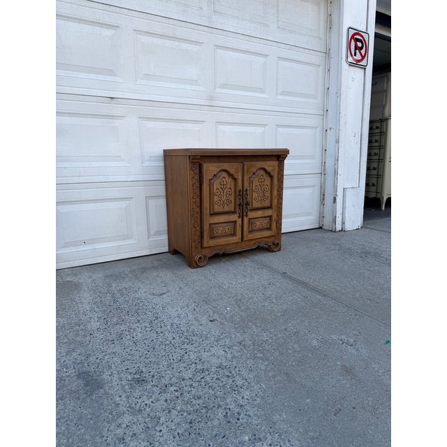 French Provincial Vintage French Provincial Carved Oak Two-Door Accent Cabinet With Floral Motifs and Iron Hardware For Sale - Image 3 of 9