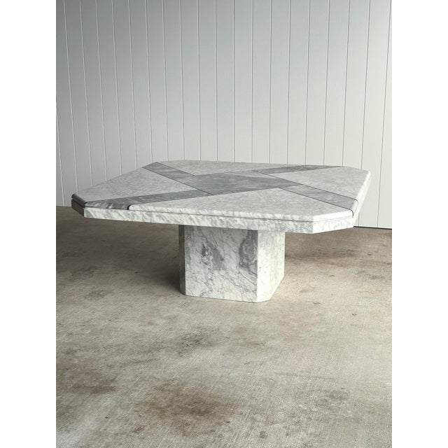 Italian Carrara & Bardiglio Marble Inlay Coffee Table, 1970s For Sale - Image 10 of 15