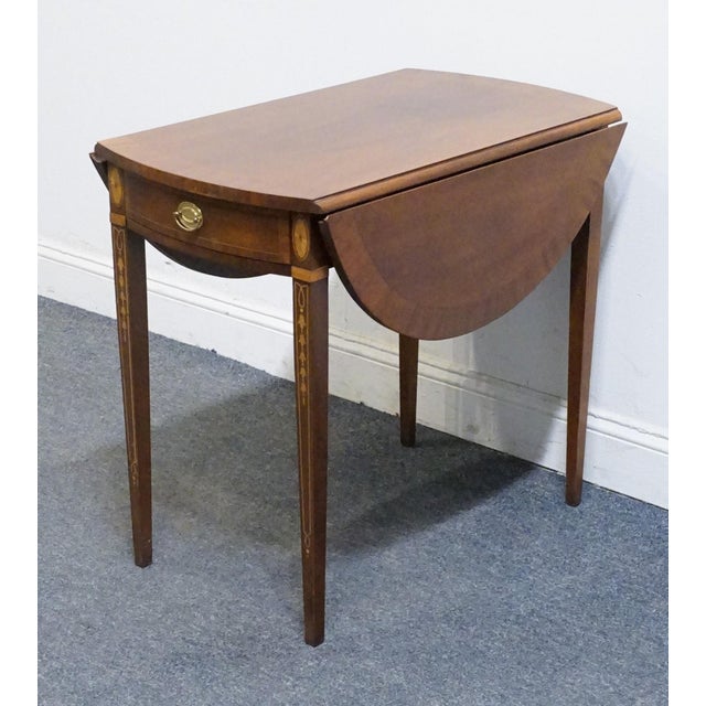 COUNCILL CRAFTSMAN Banded Mahogany Traditional Duncan Phyfe Style 37" Drop Leaf Pembroke Accent End Table Table 27.25"...