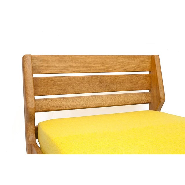 Wood Single Daybed attributed to Guillerme et Chambron for Votre Maison, 1950s For Sale - Image 7 of 10