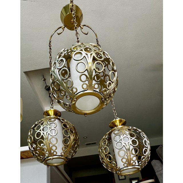 Trio (3) Mid-Century Hollywood Regency Pierced Brass Cluster Pendant Chandelier $4,500 For Sale - Image 13 of 18