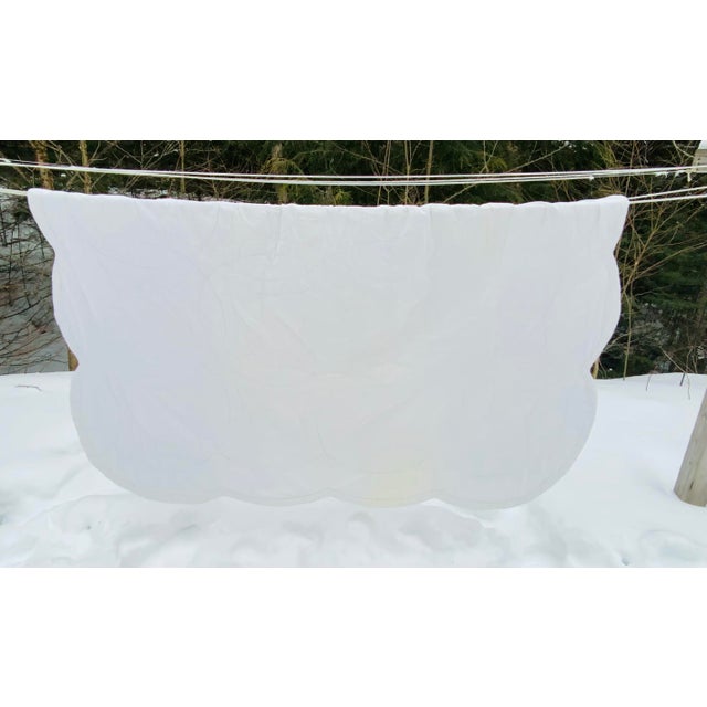 Antique Double Wedding Ring Quilt — Faded Blush & White, Nantucket Estate Provenance, Circa 1920s For Sale - Image 14 of 18