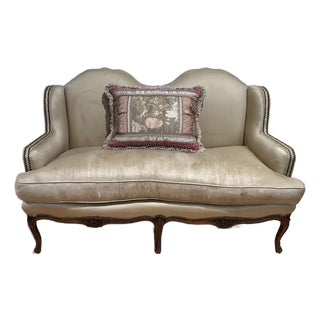 Antique French Louis XV Style Hand-Carved Upholstered Loveseat With Down Cushion For Sale