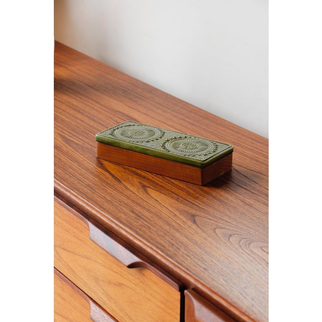 Vintage Scandinavian Teak Sideboard from Austinsuite, 1960s For Sale - Image 11 of 18