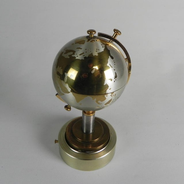 1970s Vintage World Globe Cigarette Holder with Music Box from Windmill, 1960s For Sale - Image 5 of 16