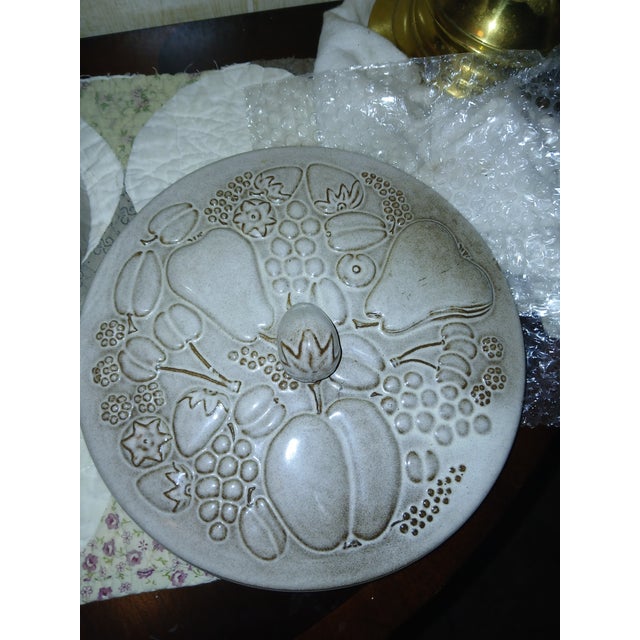 Vintage German Majolica Rumtopf Rum Pot 1960s Ceramic Pot With Lid and Handle For Sale In Naples, FL - Image 6 of 7