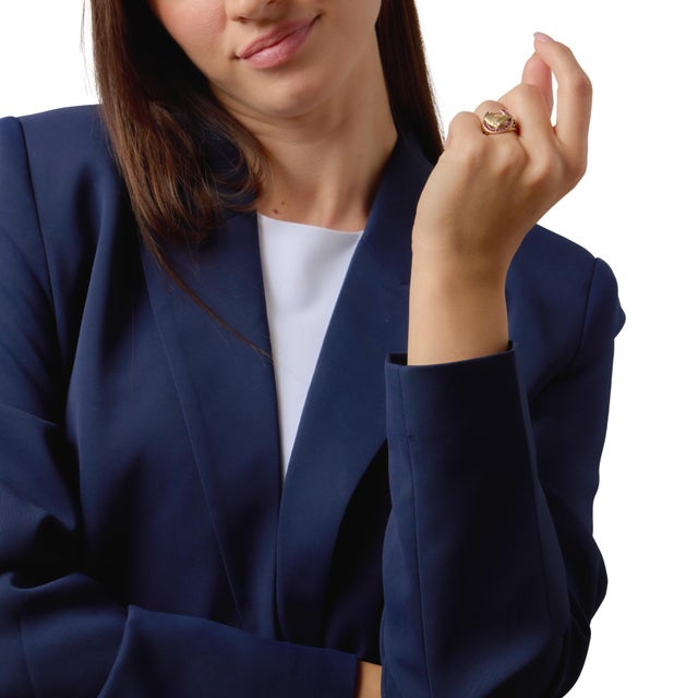 1940s Retro Ruby Diamond 14k Yellow Gold Horseshoe Signet Ring, Size 6.75 For Sale - Image 4 of 7