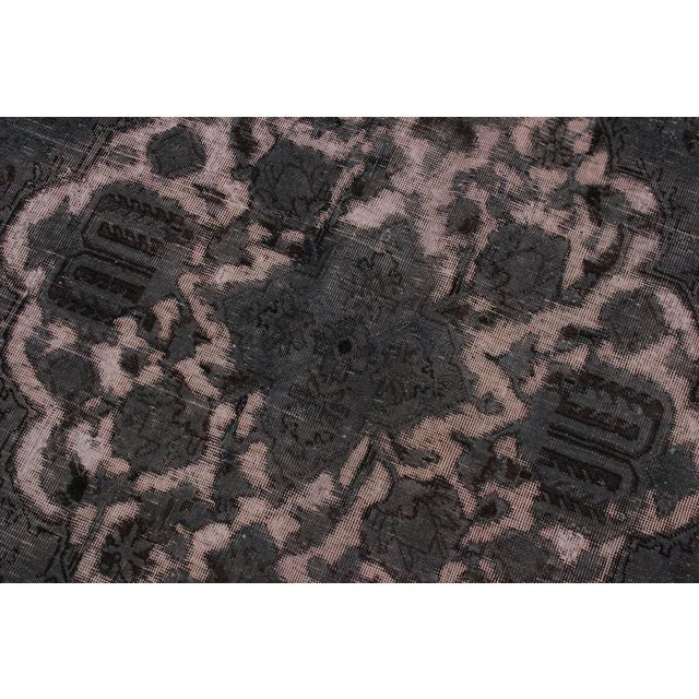 Textile 1990s Vintage Distressed Ivory & Blue Wool Rug- 8'2 X 11'8 For Sale - Image 7 of 8