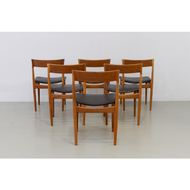 Danish Walnut Dining Room Set by Henry Rosengren Hansen for Brande, 1960, Set of 7 For Sale - Image 11 of 18