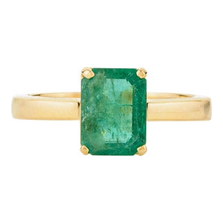 1.82 Ctw Octagon Cut Emerald Cocktail Ring Size 5 For Sale