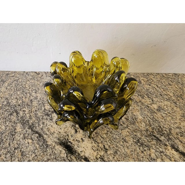 Glass 1960s Italian Olive Green Hand-Tooled Art Glass Bowls, Set of 3 For Sale - Image 7 of 7