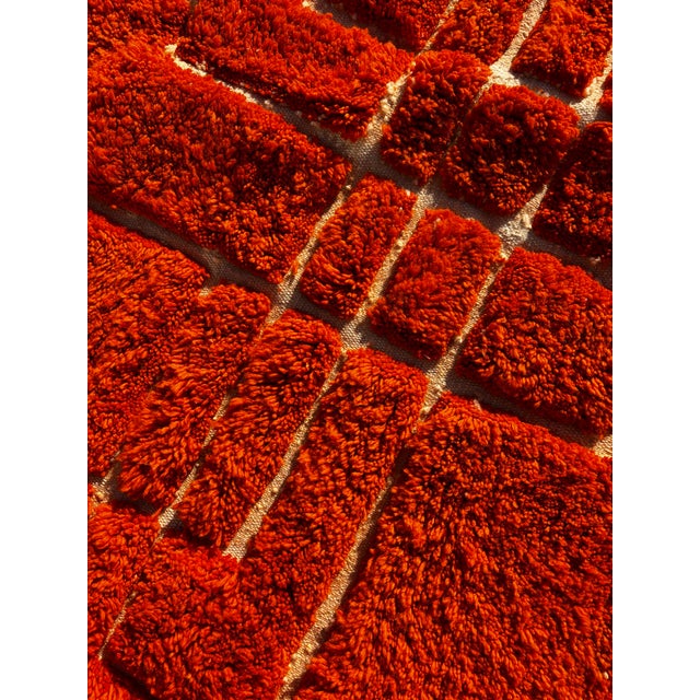 Textile Handmade Moroccan Mrirt Rug – Burnt Orange Wool Rug – Modern Textured Carpet For Sale - Image 7 of 10