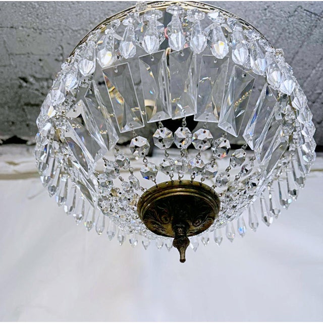 Brass 1950s Basket Brass Chandelier With Crystal Chain and Prisma For Sale - Image 8 of 10