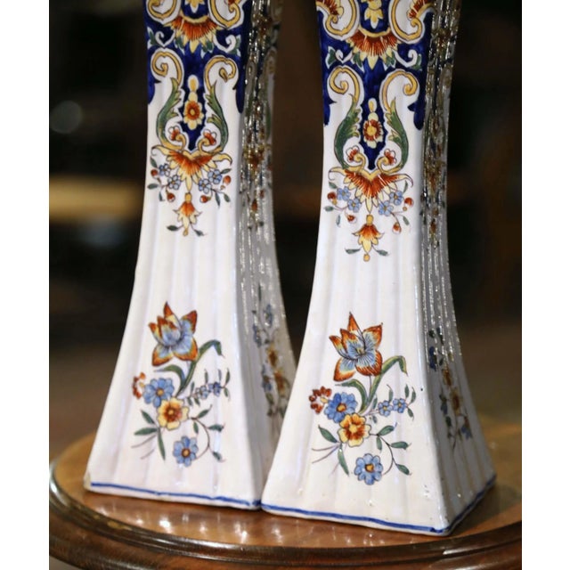 White Pair of 19th Century French Hand-Painted Faience Trumpet Vases For Sale - Image 8 of 11