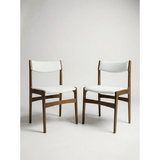 Mid-Century Modern Vintage Scandinavian Chairs by Erik Buch, 1960s, Set of 4 For Sale - Image 3 of 6
