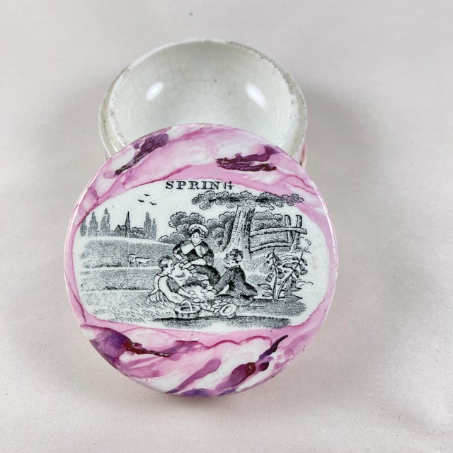 Early 20th Century English Sunderland Pottery Pink Lustre Vanity Pot, Spring For Sale - Image 5 of 9