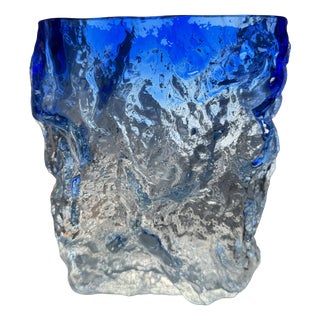 Large Brutalist Cobalt Blue Art Glass Vase by Kaj Blomqvist for Kumela, Finland, 1970s For Sale