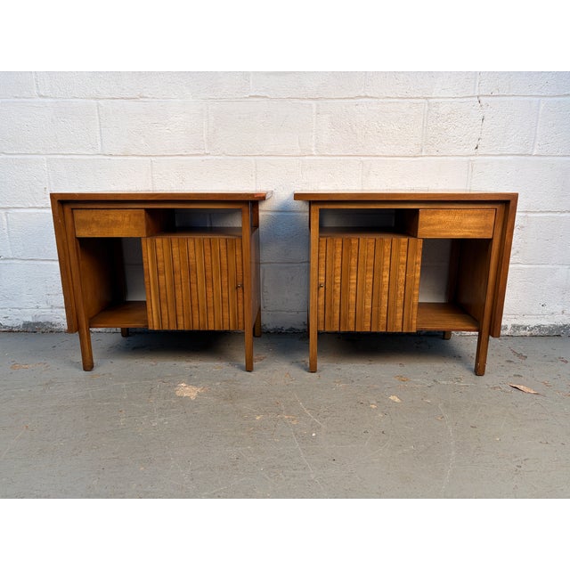 Five-Piece Mid-Century Modern Bedroom Set by John Widdicomb For Sale - Image 10 of 18
