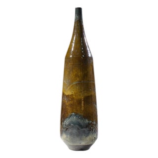 Gertrud and Otto Natzler Mid Century Dark Cat's Eye Reduction Fired Glaze Cylindrical Tall Bottle For Sale