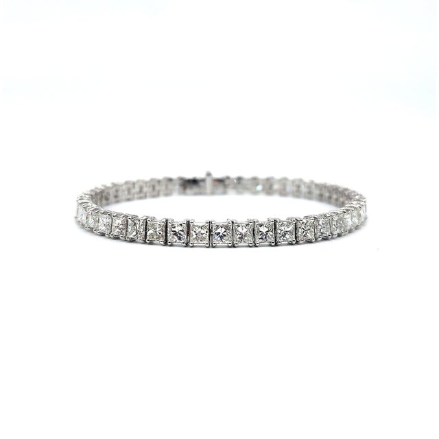 Silver 10.11 Ct Princess Cut Diamond Tennis Bracelet For Sale - Image 8 of 8