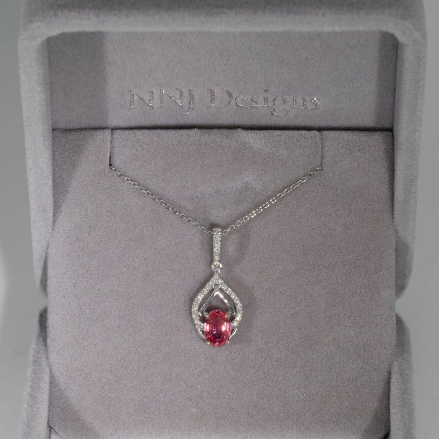 Modern Aaa Padparadscha Sapphire Pendant With Natural Diamond Accents: Solid 14k Gold For Sale - Image 3 of 7