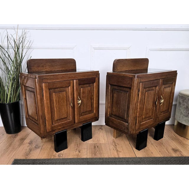 Italian Art Deco Nightstands in Burl Walnut, 1940s, Set of 2 For Sale - Image 9 of 11