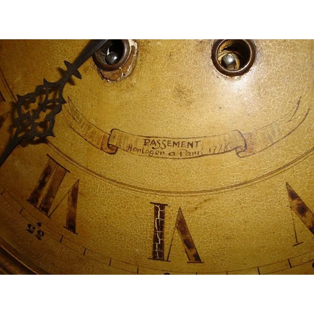 Gold 18th Century French Louis XVI Carved Giltwood Wall Clock With Oval Painting For Sale - Image 8 of 9