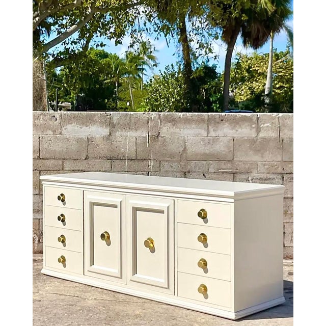 Vintage American of Martinsville Credenza For Sale In West Palm - Image 6 of 12