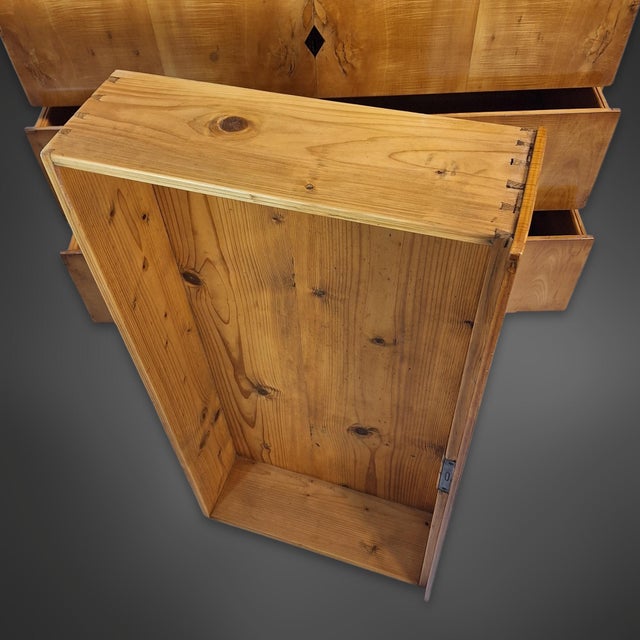 Biedermeier Maple Veneer Pillared Chest of Drawers with Pointed Gable, Thuringia, 1820s For Sale - Image 9 of 11