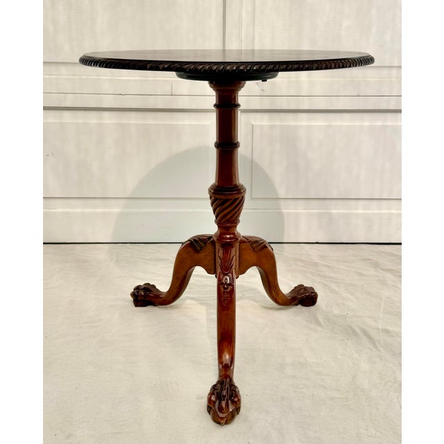 Traditional Flame Mahogany Pedestal Table With Inlaid Sunburst Top & Ball and Claw Feet For Sale - Image 9 of 12