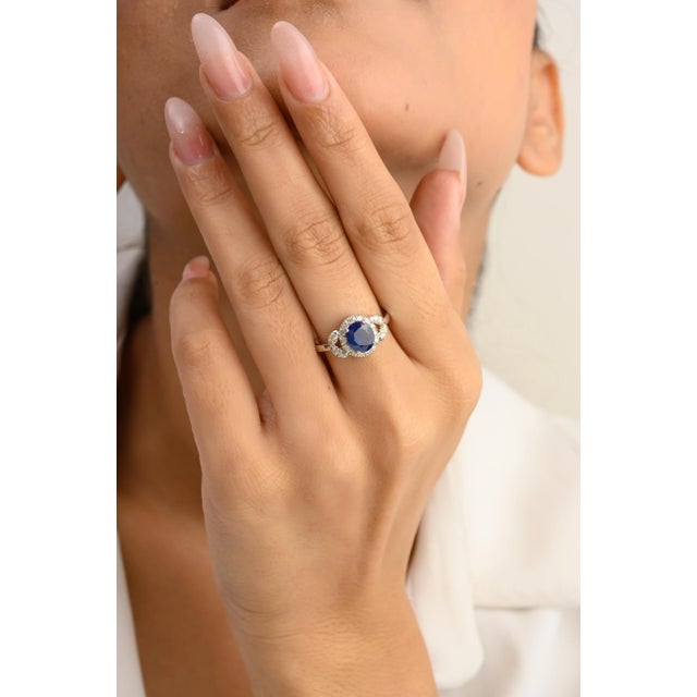Modern Handcrafted 14k White Gold 1.51ct Blue Sapphire Diamond Cluster Engagement Ring Size 7 For Sale - Image 3 of 12