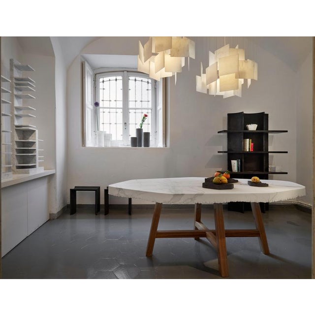 Velato Dining Table in Calacatta Marble and Chestnut Wood by Bufalini Marmi For Sale - Image 4 of 10