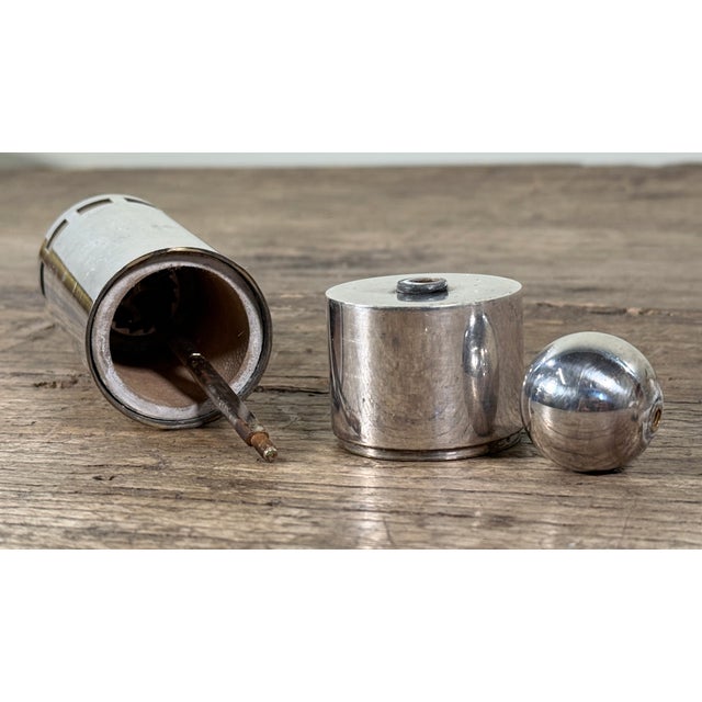 Metal Postmodern Silverplate Pepper Mill by Richard Meier for Swid Powell For Sale - Image 7 of 8