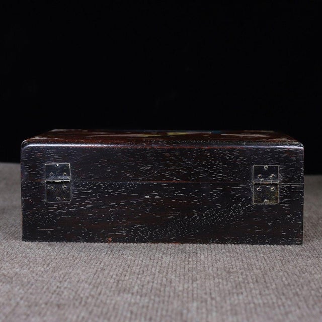Zitan Wood Box Inlaid With Mother-of-Pearl Fish Motif For Sale In Los Angeles - Image 6 of 9