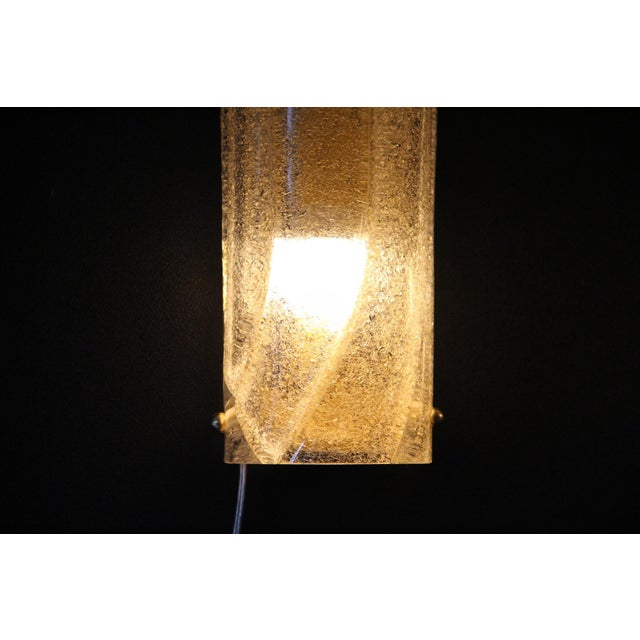 White Textured Murano Glass Draped Wall Lights in the style of Mazzega, 2000s, Set of 2 For Sale - Image 6 of 16