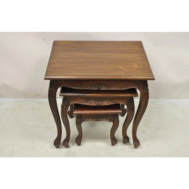 Vintage French Rococo Baroque Style Mahogany Nesting Side Tables - Set of 3. Listing includes 3 nesting tables, solid wood...